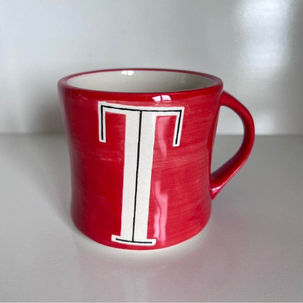 Anthropologie Letter T Initial Monogram red Mug Hand Painted Ceramic‎ Cup 12 oz